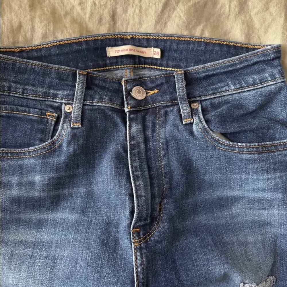 Women’s Levi’s